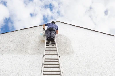 Peinture extérieure à Tresques — façades et ravalement